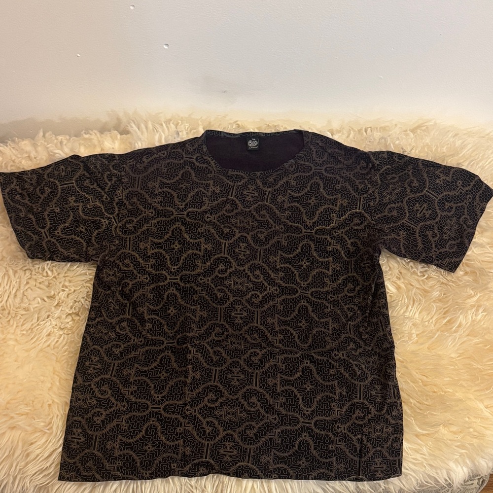 Onanya Black and Gold Shipibo Print T-Shirt